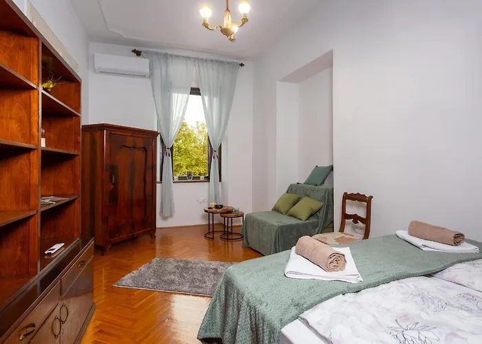 Daire 1 Bedroom Lovely In